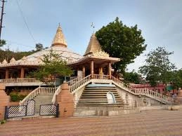 Pisanhari Ki Madiya Temple
